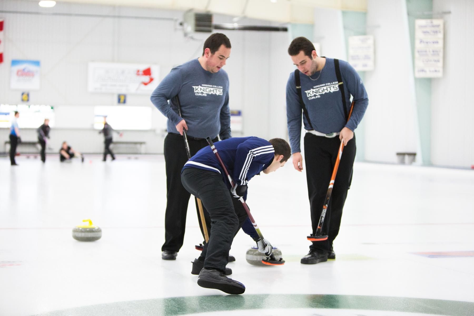 RECAP: Curling wrap up day two on playoff brink