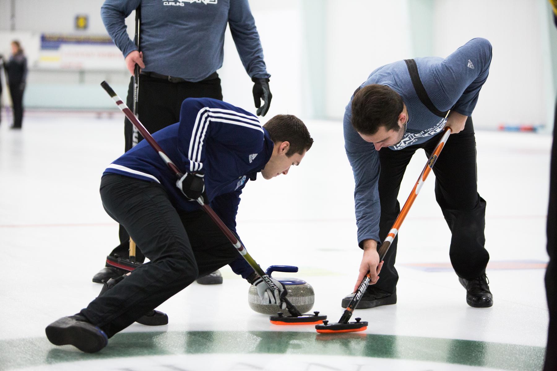 PREVIEW: Knights hit the ice in Thunder Bay for OCAA Curling Championships