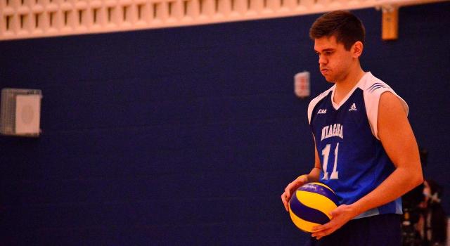 Men's Volleyball Fall to Mohawk
