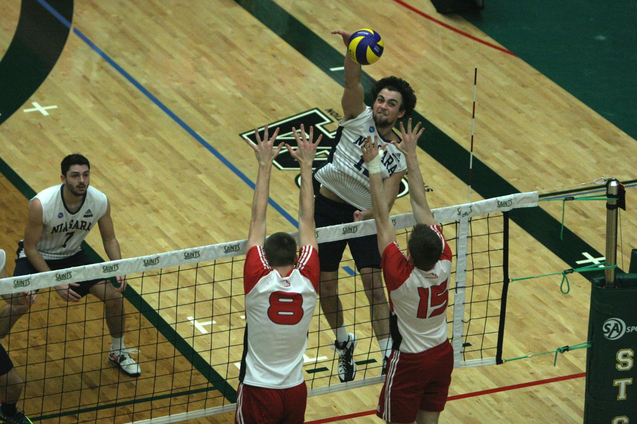 RECAP: Men's Volleyball advance to OCAA gold medal match; Clinch spot at National Championship