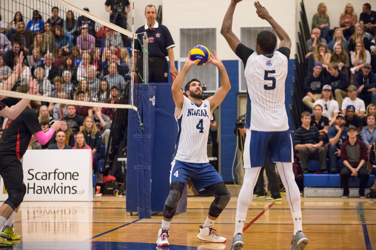RECAP: Knights men's volleyball improve to 3-0