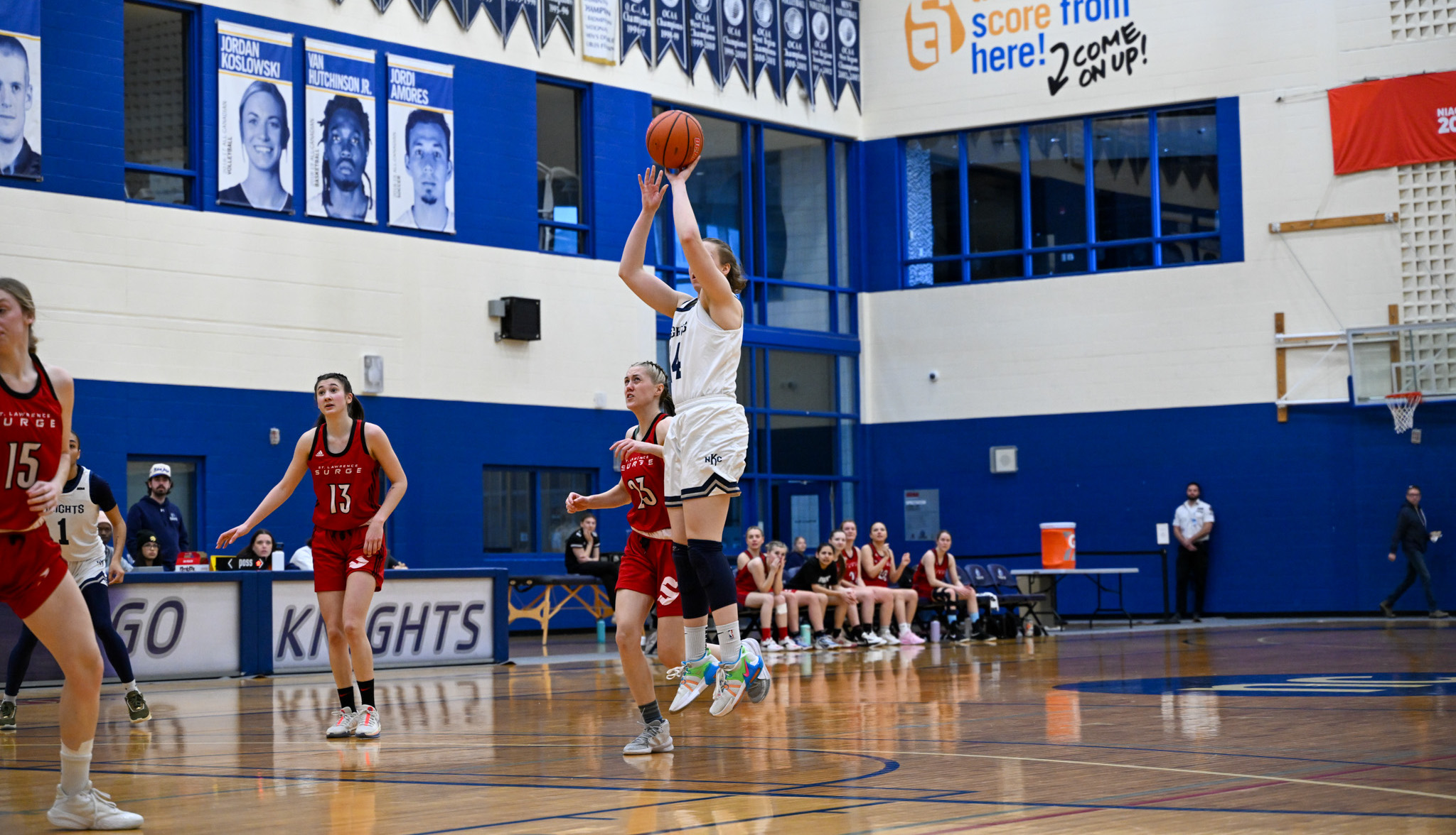 Knights Women’s Basketball with a strong start to their playoff season